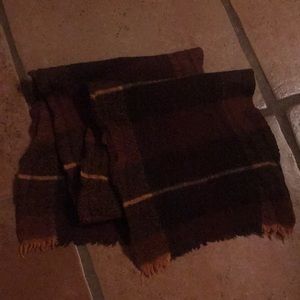 Vintage Botany 500 Wool Scarf
